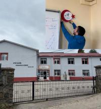 AYŞE ŞAHİN ANADOLU LİSESİ’NDE SINIFLAR AY YILDIZLI SAATLERLE DONATILDI